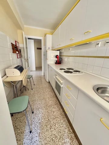 2 bedroom Flat for rent in Vélez-Málaga with pool garage - € 1,400 (Ref: 10049502)