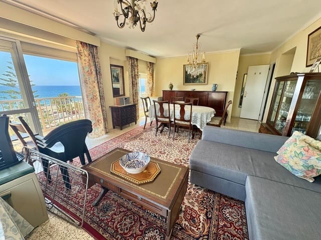 2 bedroom Flat for rent in Vélez-Málaga with pool garage - € 1,400 (Ref: 10049502)