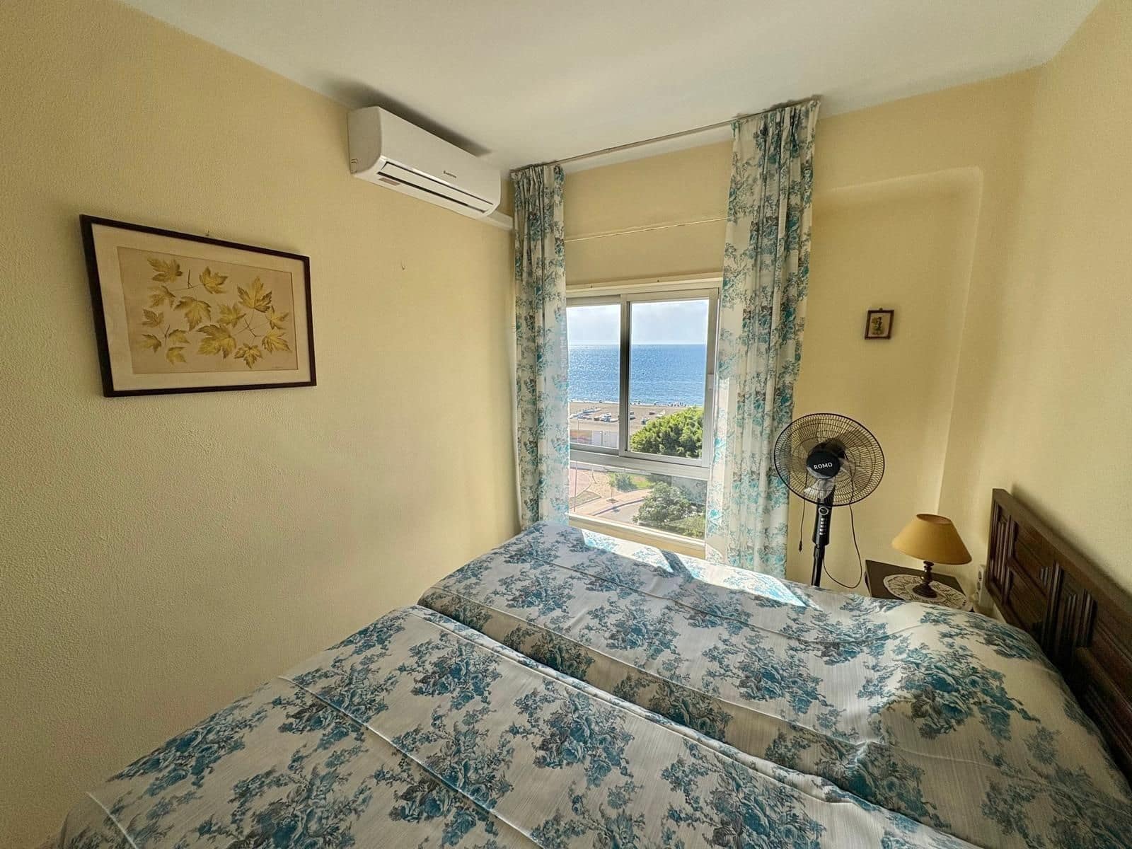 2 bedroom Flat for rent in Velez-Malaga with pool garage - € 1,400 (Ref: 10049502)