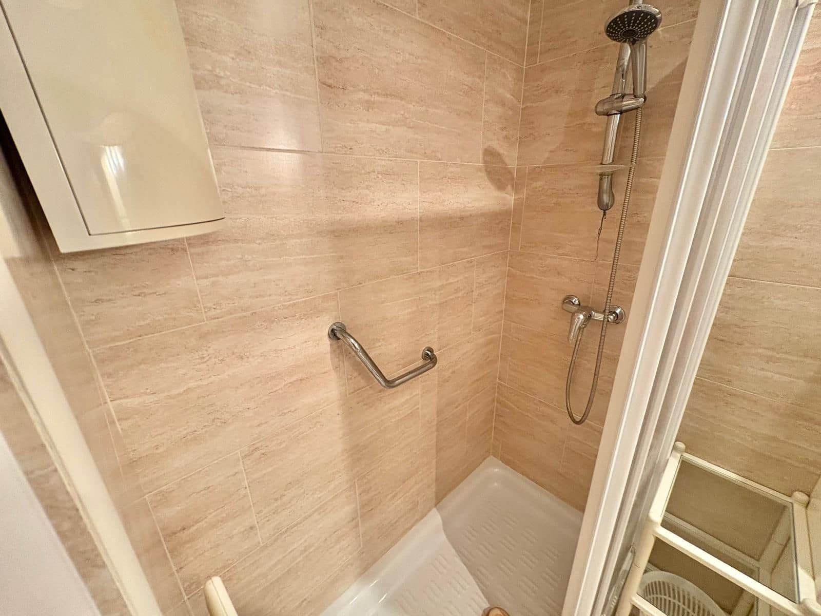 2 bedroom Flat for rent in Velez-Malaga with pool garage - € 1,400 (Ref: 10049502)