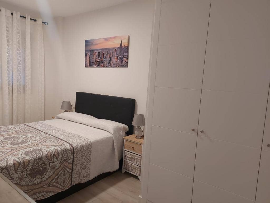2 sypialnia Mieszkanie do wynajęcia w Valle Niza z basenem garażem - 950 € (Ref: 10049503)