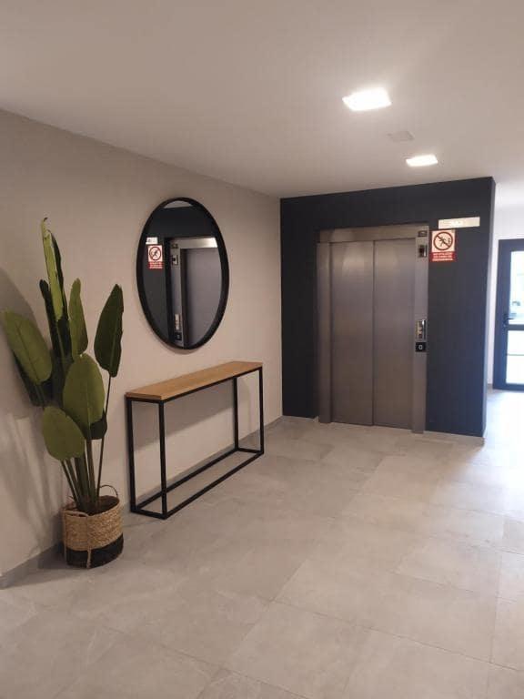 2 sypialnia Mieszkanie do wynajęcia w Valle Niza z basenem garażem - 950 € (Ref: 10049503)