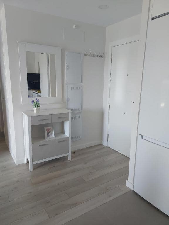 2 sypialnia Mieszkanie do wynajęcia w Valle Niza z basenem garażem - 950 € (Ref: 10049503)