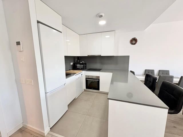 2 slaapkamer Flat te huur in Valle Niza, Vélez-Málaga met zwembad garage - € 1.000 (Ref: 10049503)