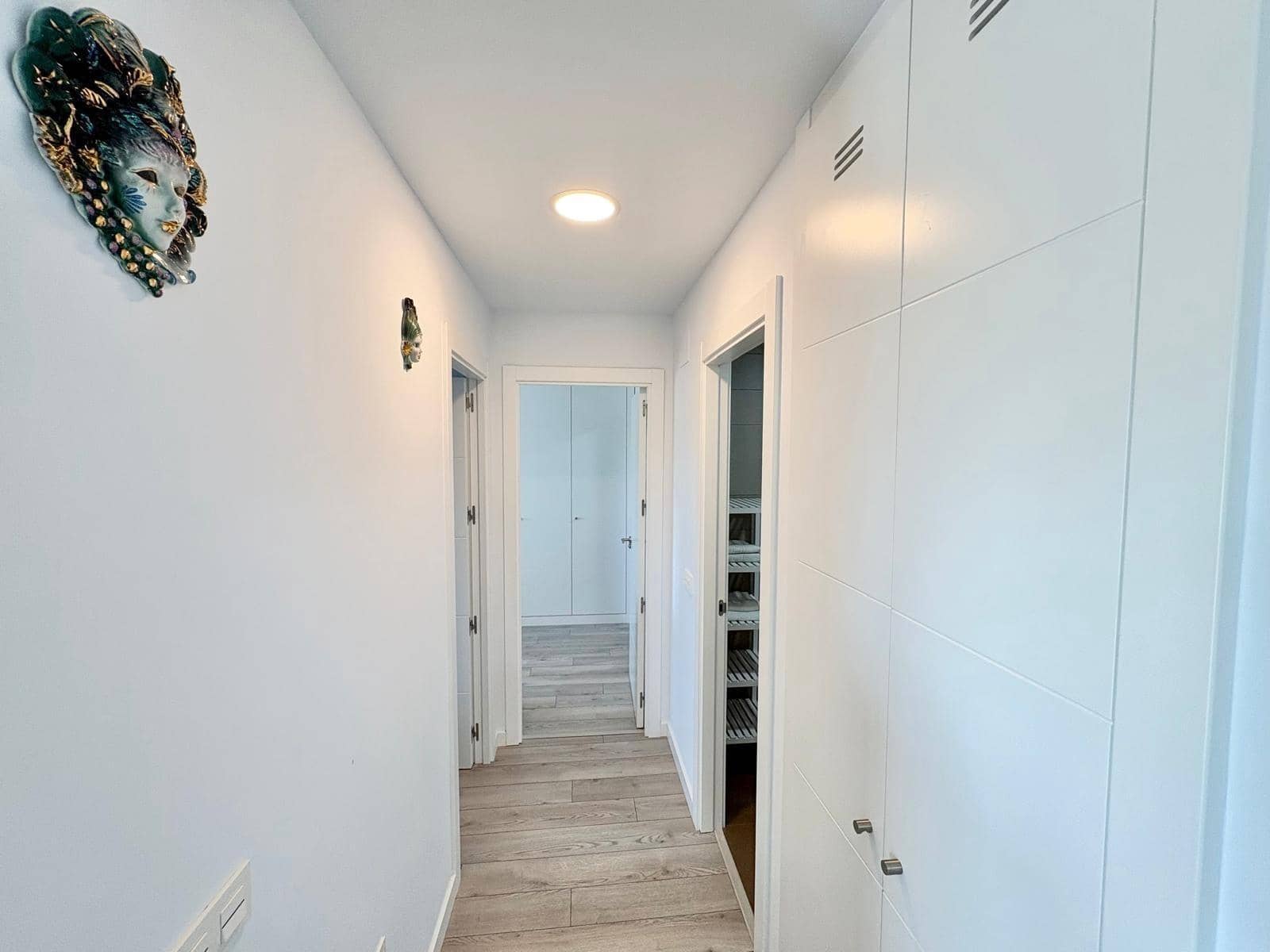 2 bedroom Flat for rent in Valle Niza with pool garage - € 1,000 (Ref: 10049503)