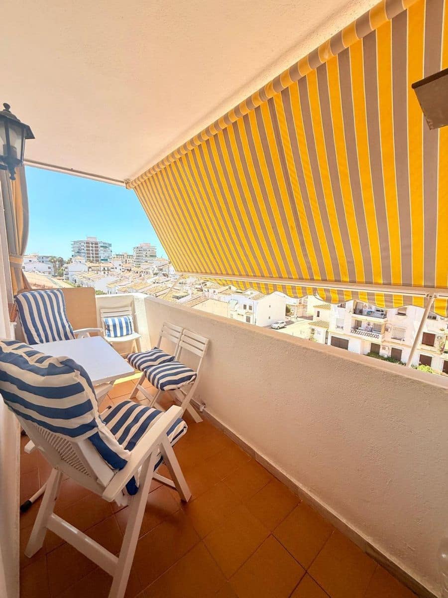 4 bedroom Apartment for rent in Velez-Malaga with pool - € 1,350 (Ref: 10049504)