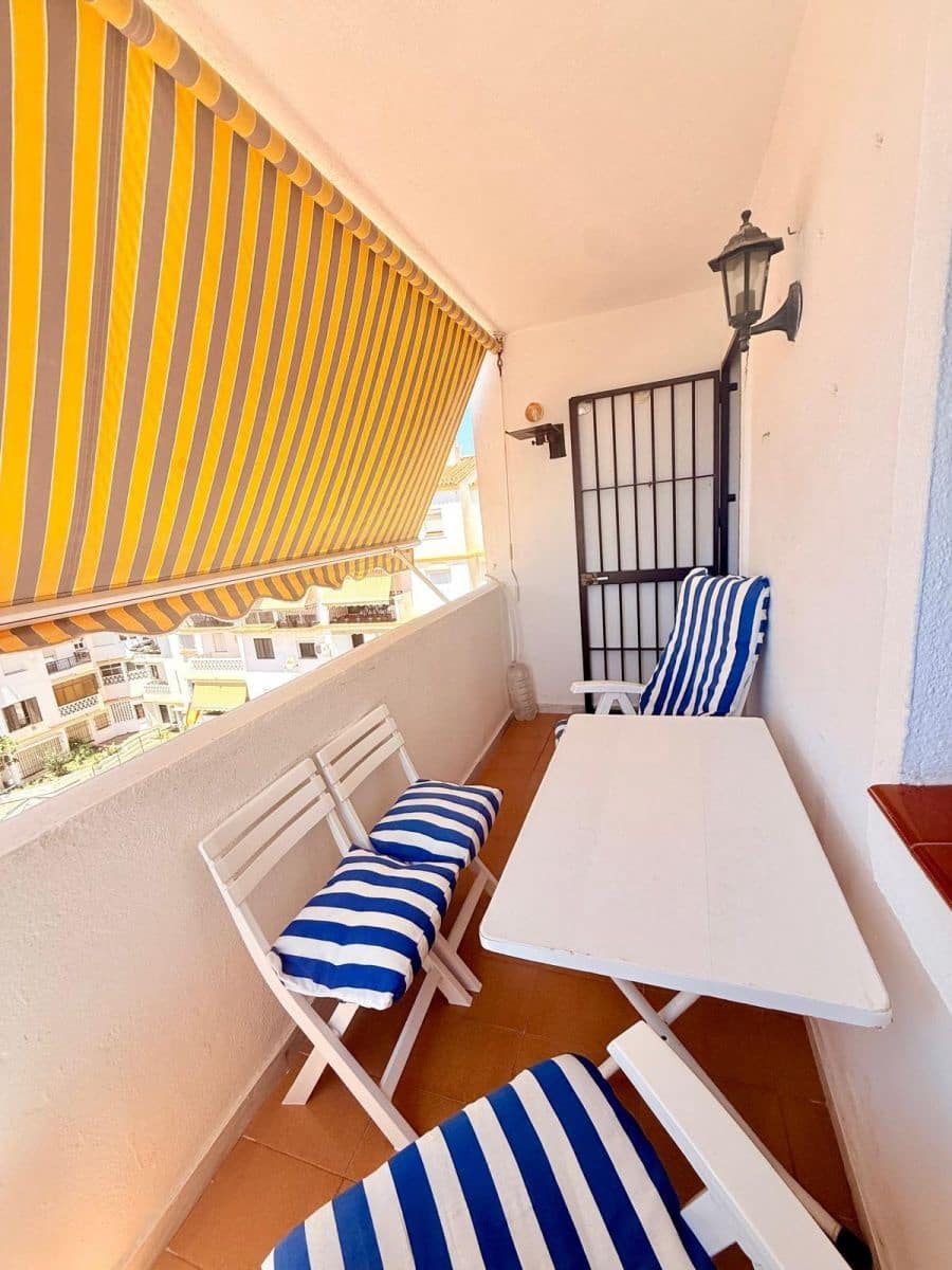 4 bedroom Apartment for rent in Velez-Malaga with pool - € 1,350 (Ref: 10049504)