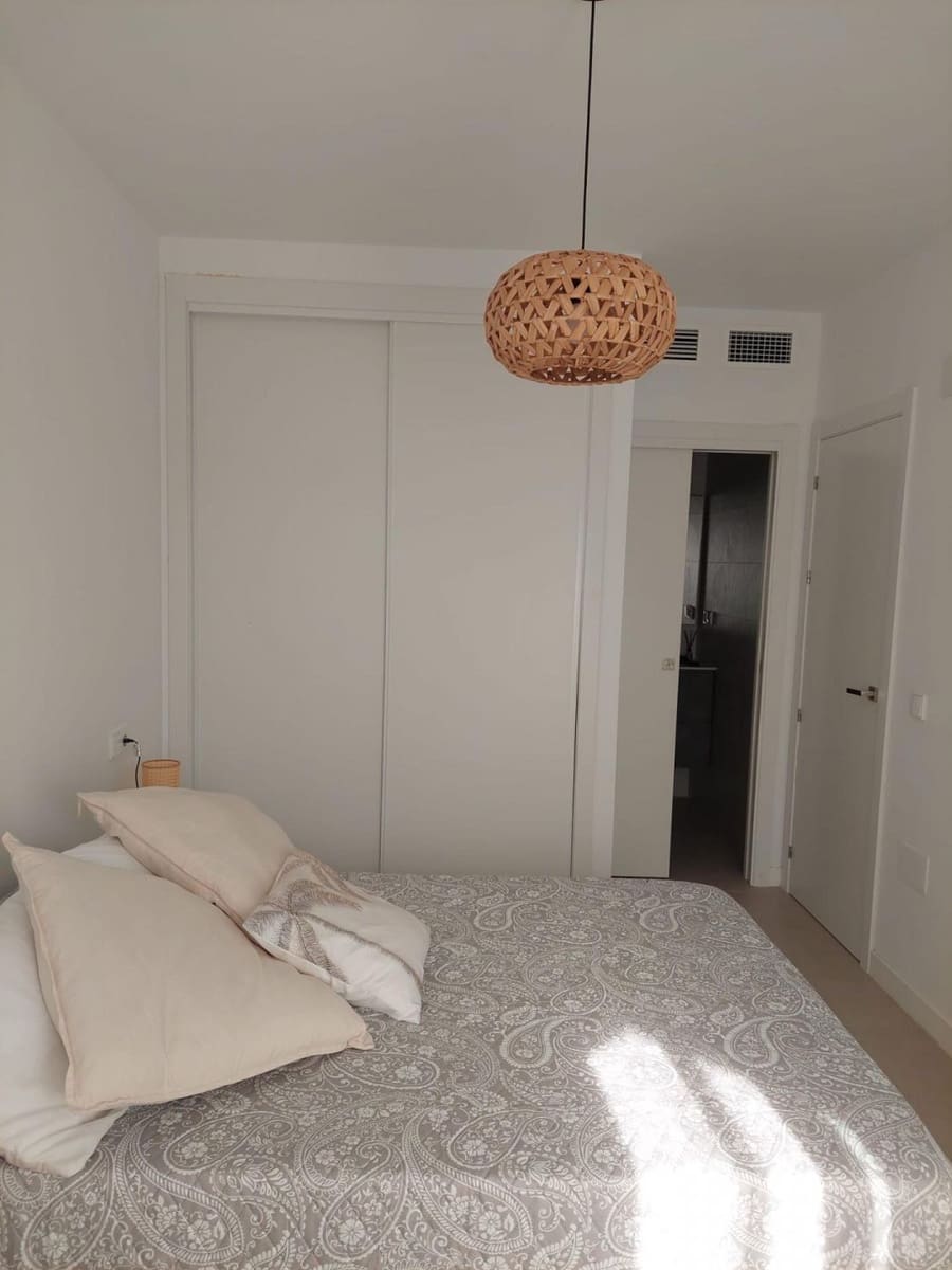 2 makuuhuone Ranta-asunto vuokrattavana paikassa Valle Niza mukana uima-altaan - 1 200 € (Ref: 10049506)