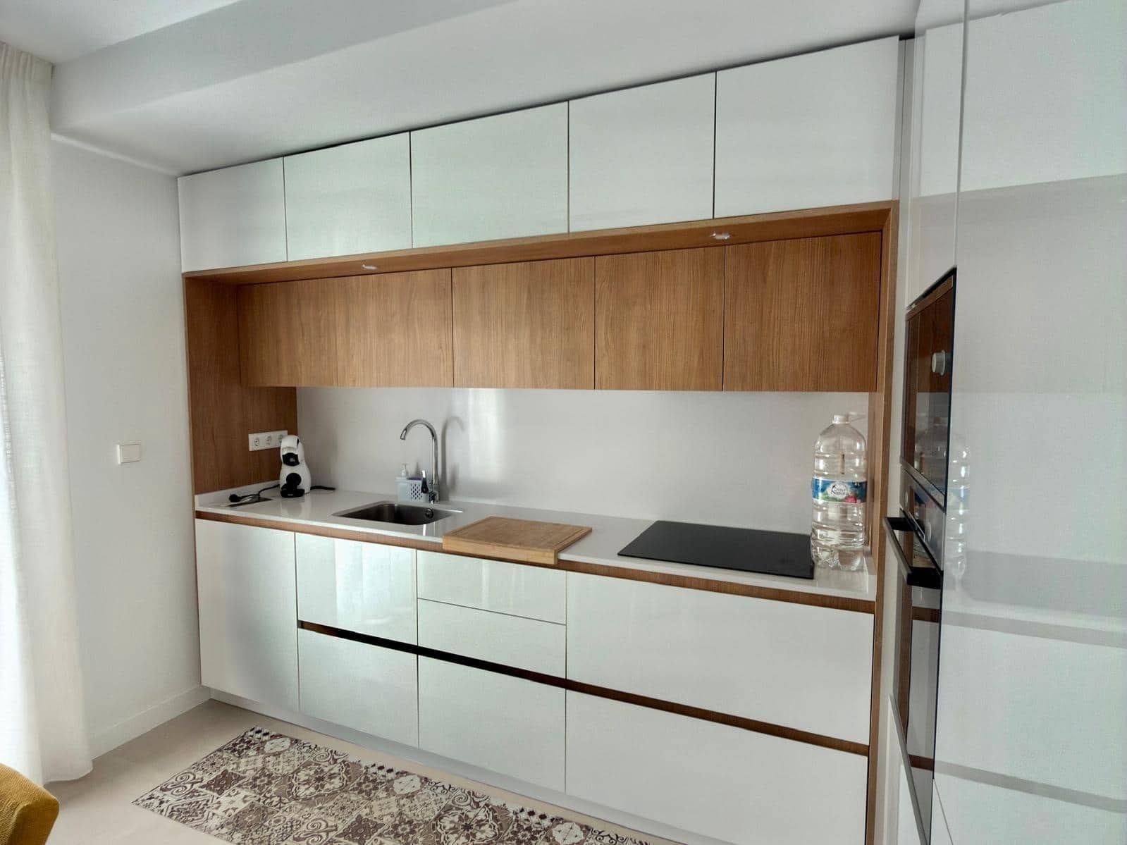 Ático de 3 habitaciones en Vélez-Málaga en alquiler con piscina - 1.800 € (Ref: 10055468)