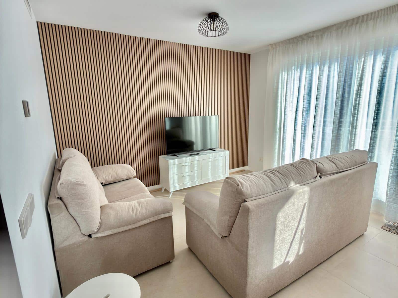 Ático de 3 habitaciones en Vélez-Málaga en alquiler con piscina - 1.800 € (Ref: 10055468)
