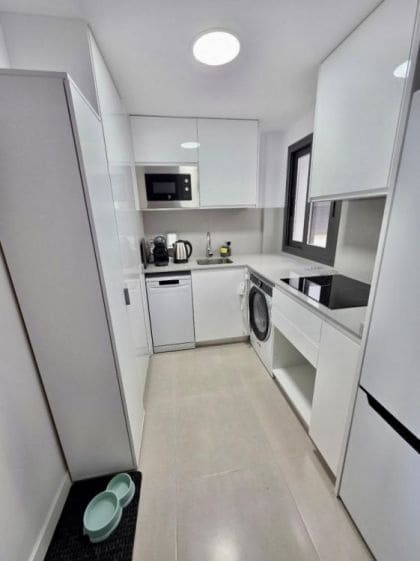 2 quarto Apartamento para arrendar em Almayate com piscina garagem - 1 200 € (Ref: 10059295)
