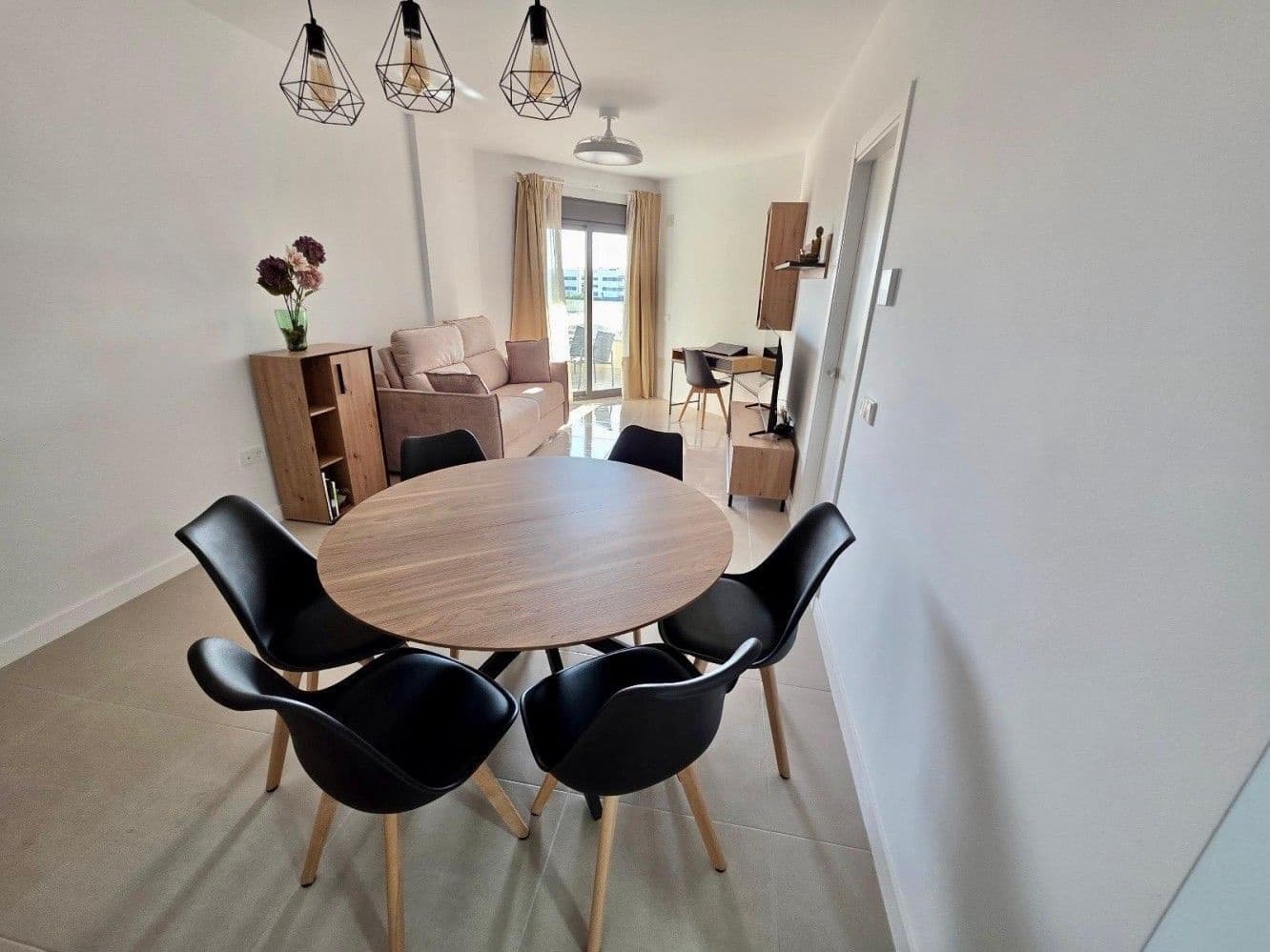 2 quarto Apartamento para arrendar em Almayate com piscina garagem - 1 200 € (Ref: 10059295)