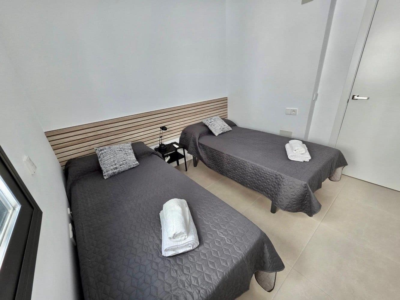 2 quarto Apartamento para arrendar em Almayate com piscina garagem - 1 200 € (Ref: 10059295)