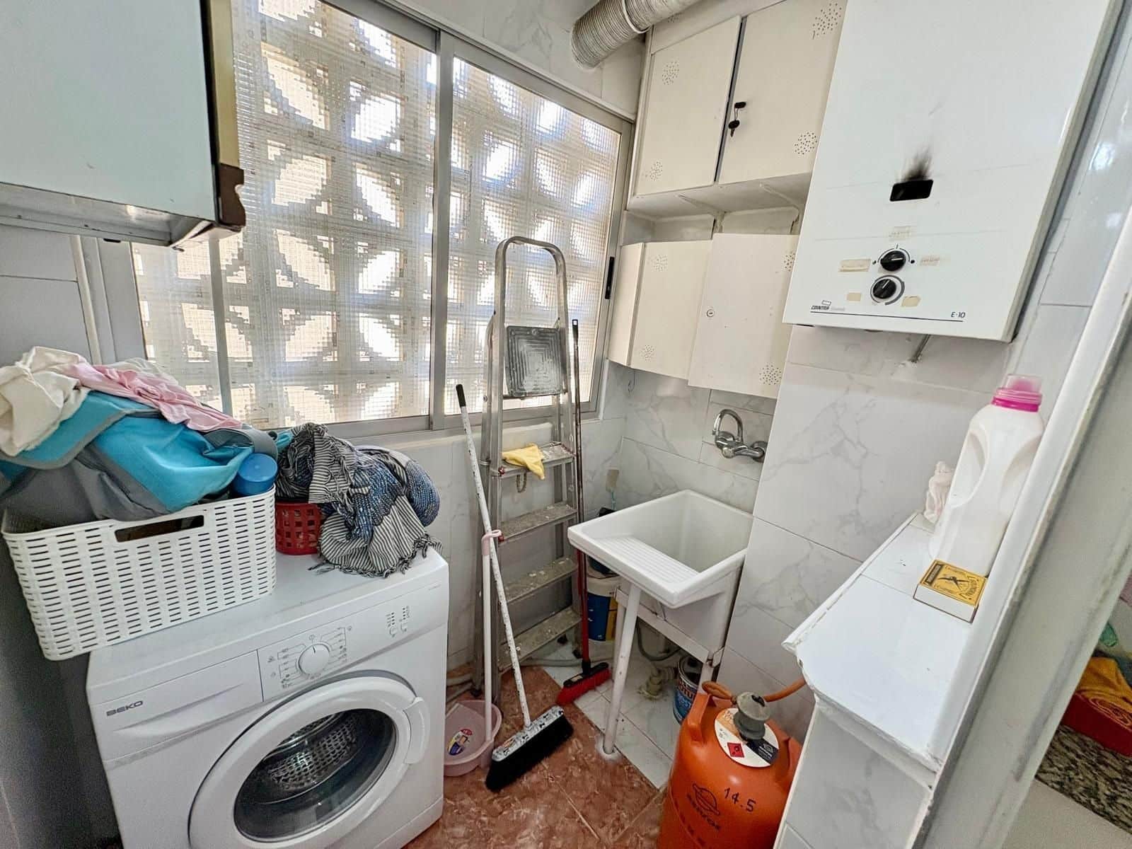 2 soverom Leilighet til leie i Torre del Mar med svømmebasseng - € 950 (Ref: 10062131)