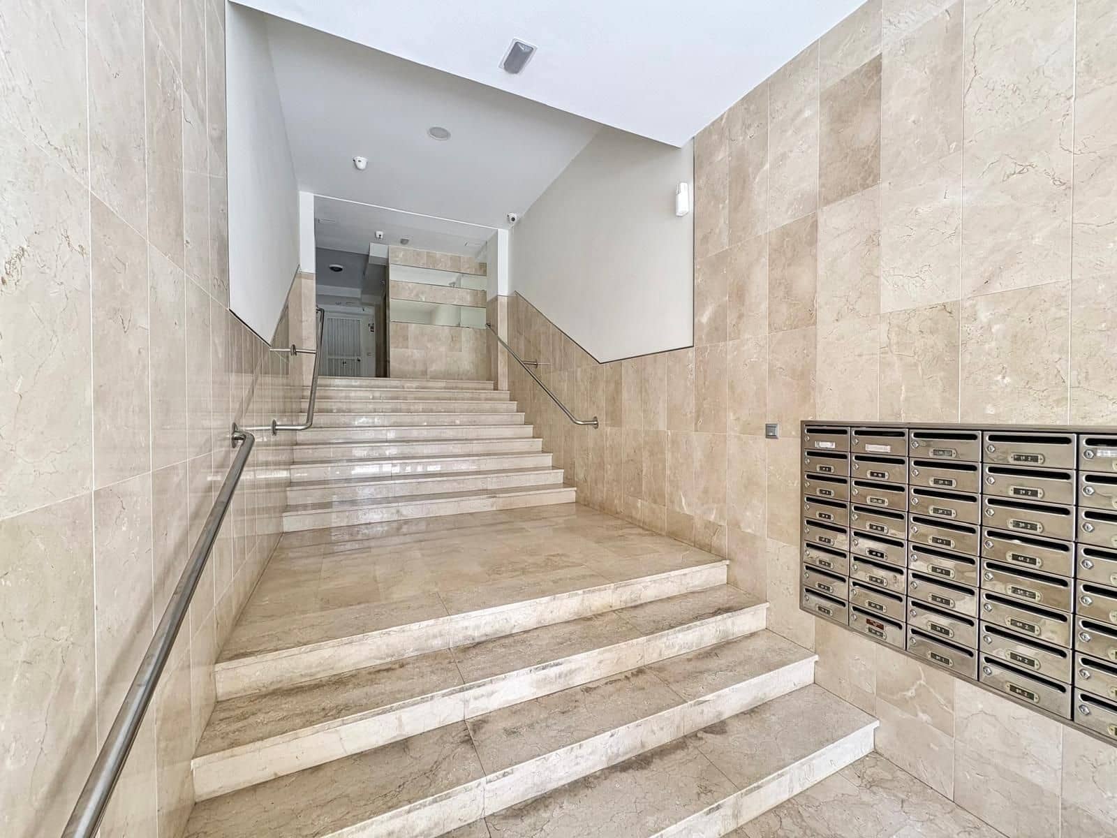 2 soverom Leilighet til leie i Torre del Mar med svømmebasseng - € 950 (Ref: 10062131)