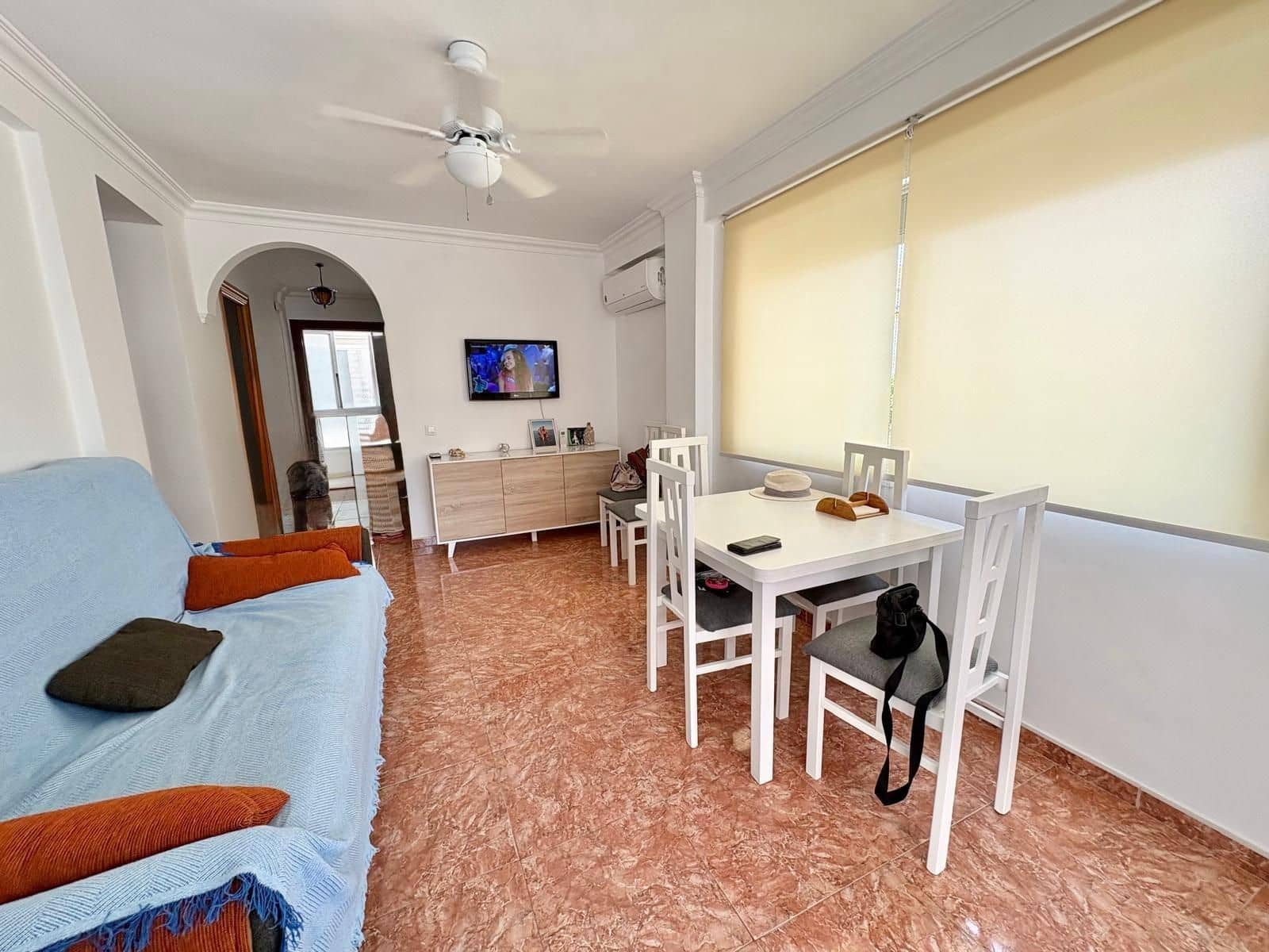2 soverom Leilighet til leie i Torre del Mar med svømmebasseng - € 950 (Ref: 10062131)