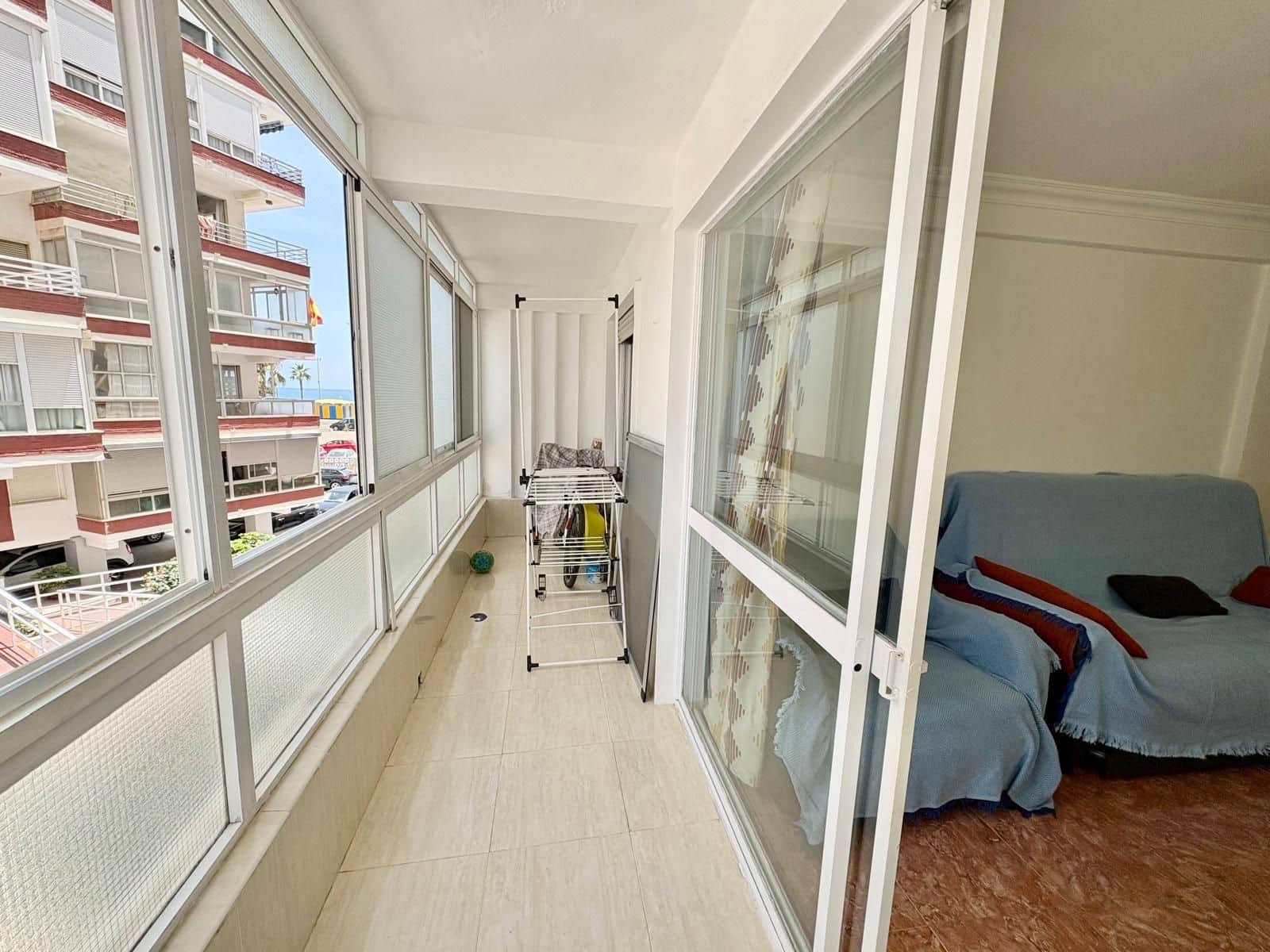 2 soverom Leilighet til leie i Torre del Mar med svømmebasseng - € 950 (Ref: 10062131)
