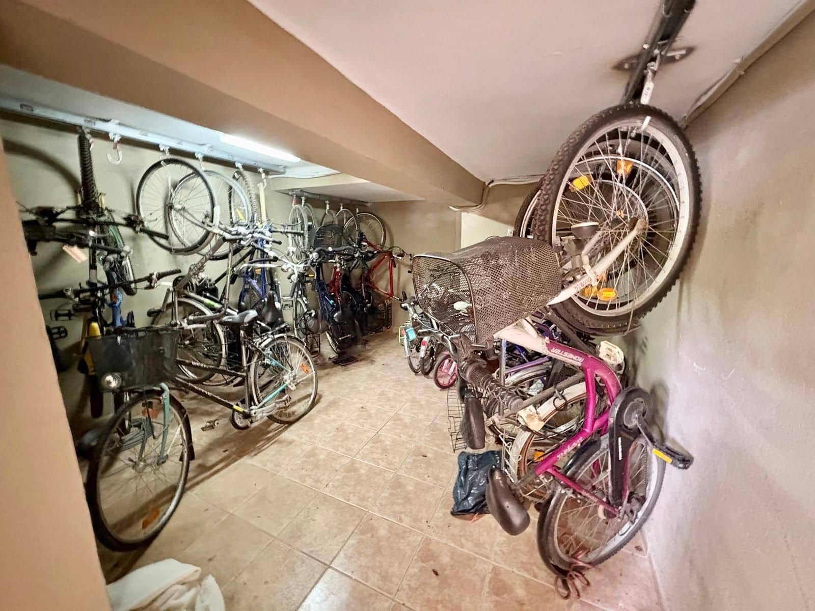 2 soverom Leilighet til leie i Torre del Mar med svømmebasseng - € 950 (Ref: 10062131)