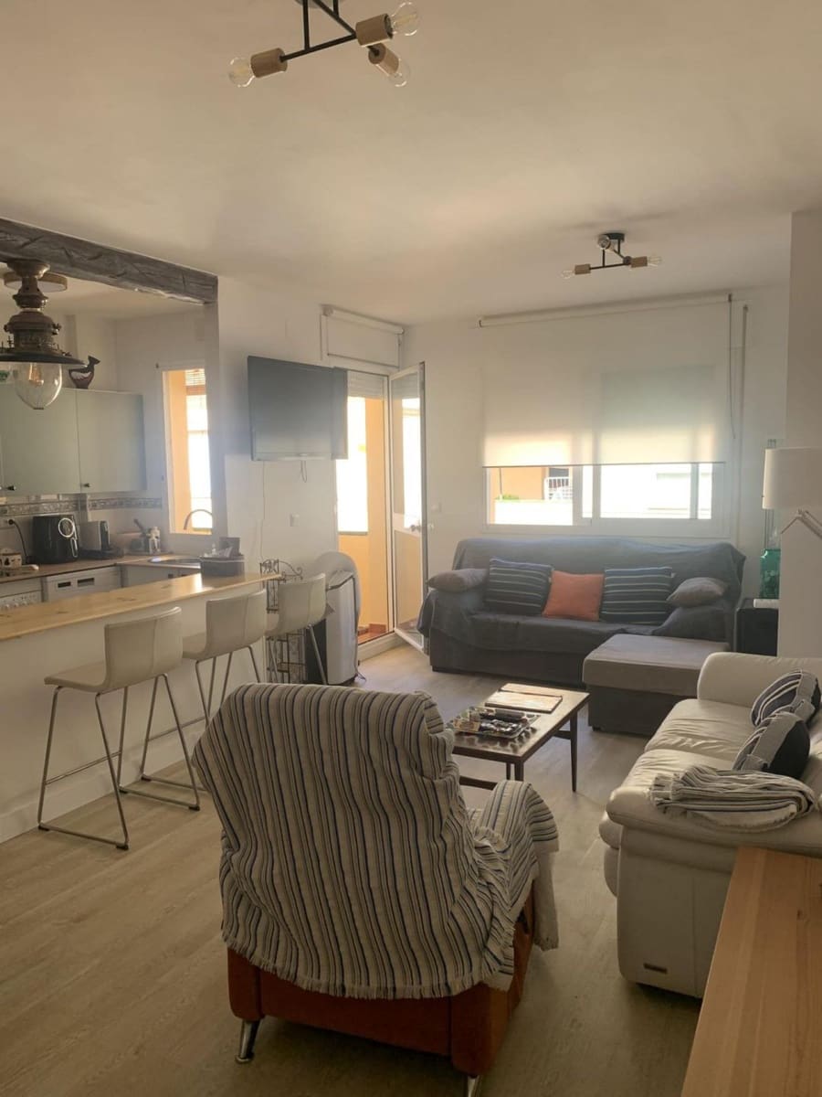 2 sypialnia Penthouse do wynajęcia w Torrox-Costa z basenem - 900 € (Ref: 10062133)