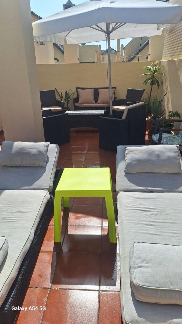 2 sypialnia Penthouse do wynajęcia w Torrox-Costa z basenem - 900 € (Ref: 10062133)