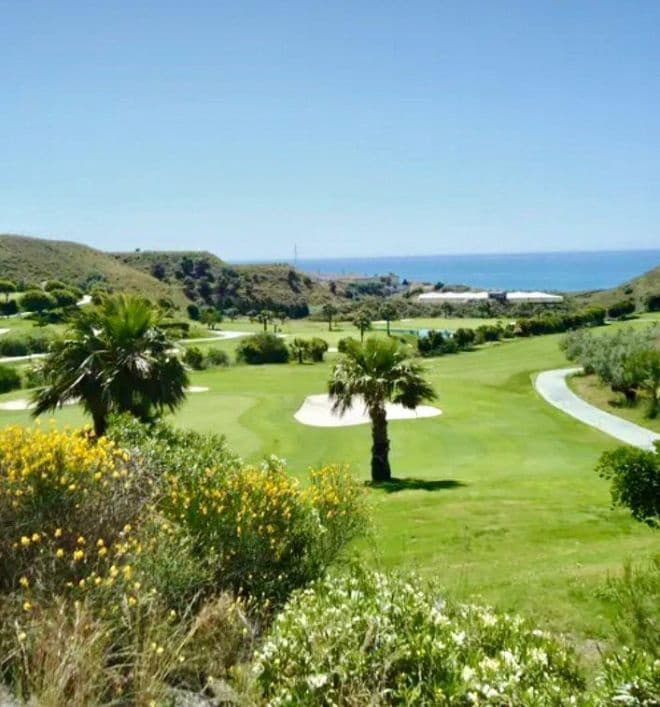 4 Zimmer Villa zu verkaufen in Caleta de Velez mit Pool - 669.000 € (Ref: 10062135)