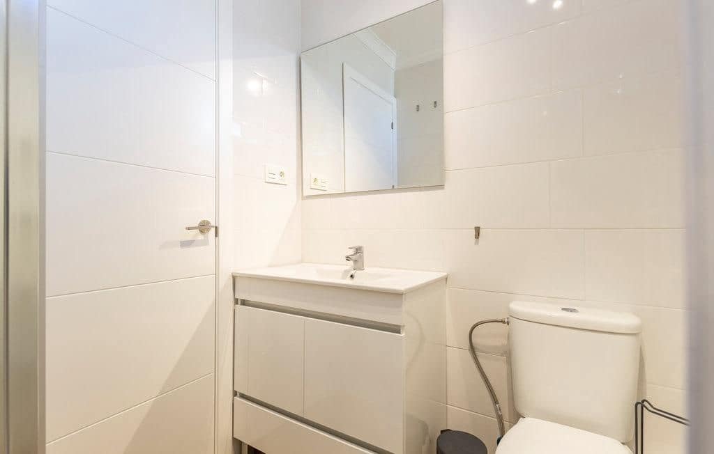2 sovrum Lägenhet att hyra i Algarrobo med pool - 1 200 € (Ref: 10062138)