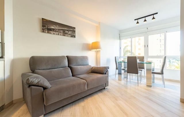 2 sovrum Lägenhet att hyra i Algarrobo med pool - 1 200 € (Ref: 10062138)