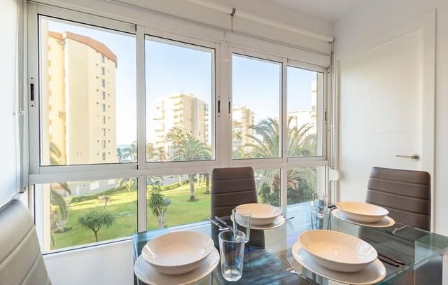 2 sovrum Lägenhet att hyra i Algarrobo med pool - 1 200 € (Ref: 10062138)