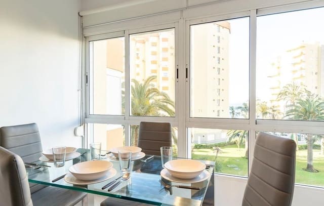 2 sovrum Lägenhet att hyra i Algarrobo med pool - 1 200 € (Ref: 10062138)