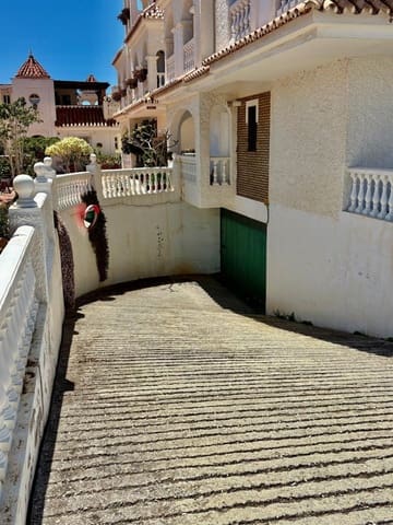 2 makuuhuone Rivitalo vuokrattavana paikassa Vélez-Málaga - 1 100 € (Ref: 10062139)