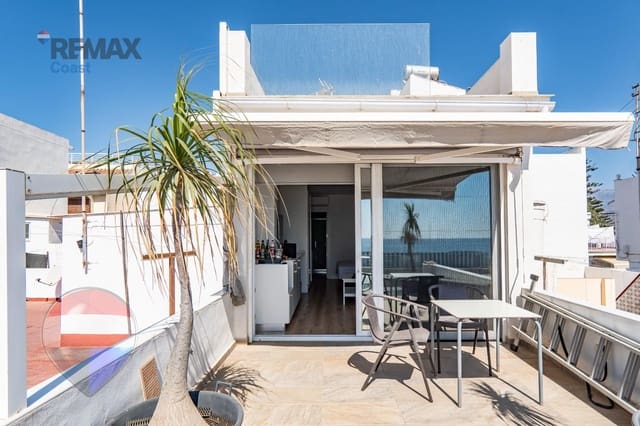 2 quarto Moradia em Banda para venda em Torre del Mar, Vélez-Málaga - 399 900 € (Ref: 10062141)