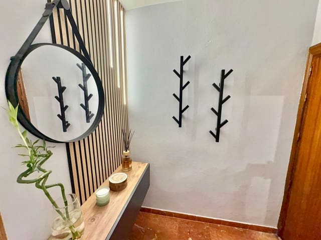 3 soverom Leilighet til leie i Vélez-Málaga - € 950 (Ref: 10064814)