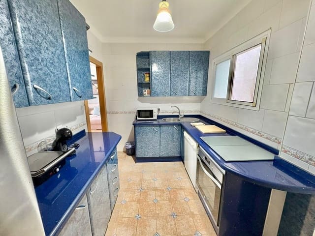 3 soverom Leilighet til leie i Vélez-Málaga - € 950 (Ref: 10064814)