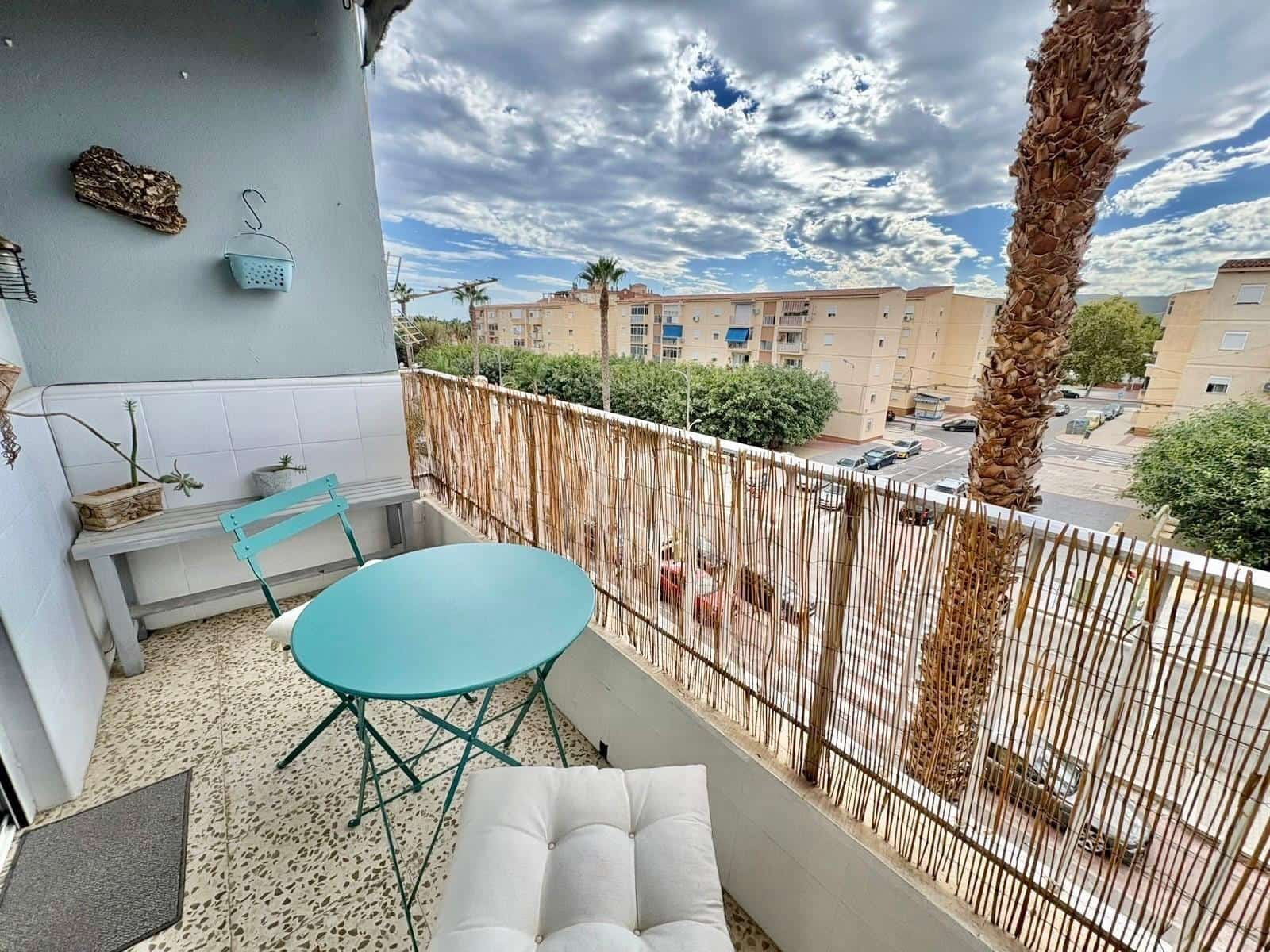 3 quarto Apartamento para arrendar em Velez-Malaga - 950 € (Ref: 10064814)