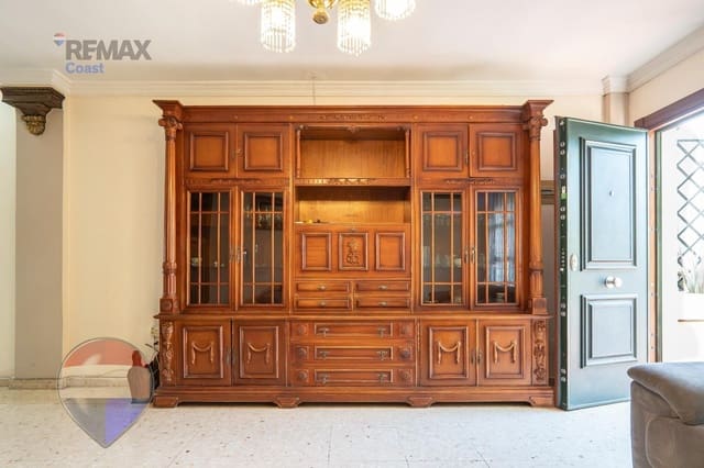 Adosado de 4 habitaciones en Málaga ciudad en venta con garaje - 425.000 € (Ref: 10068062)