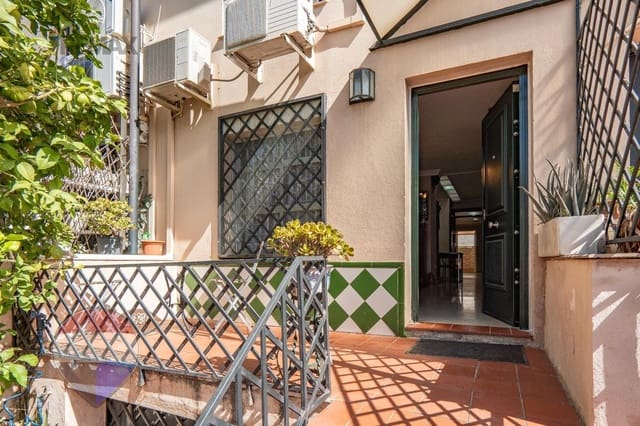 Adosado de 4 habitaciones en Málaga ciudad en venta con garaje - 425.000 € (Ref: 10068062)