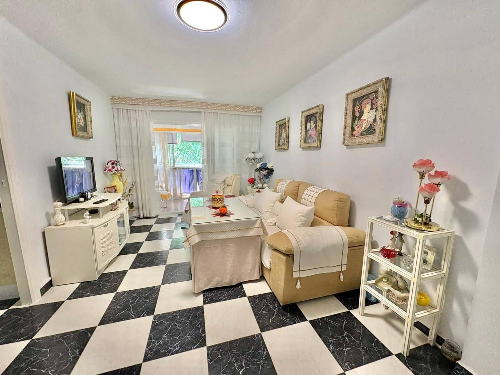 2 sovrum Lägenhet till salu i Velez-Malaga - 279 000 € (Ref: 10068064)