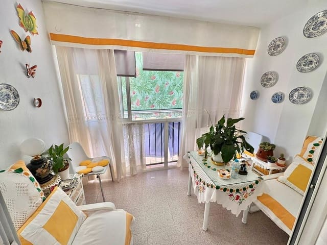 2 sovrum Lägenhet till salu i Vélez-Málaga - 279 000 € (Ref: 10068064)