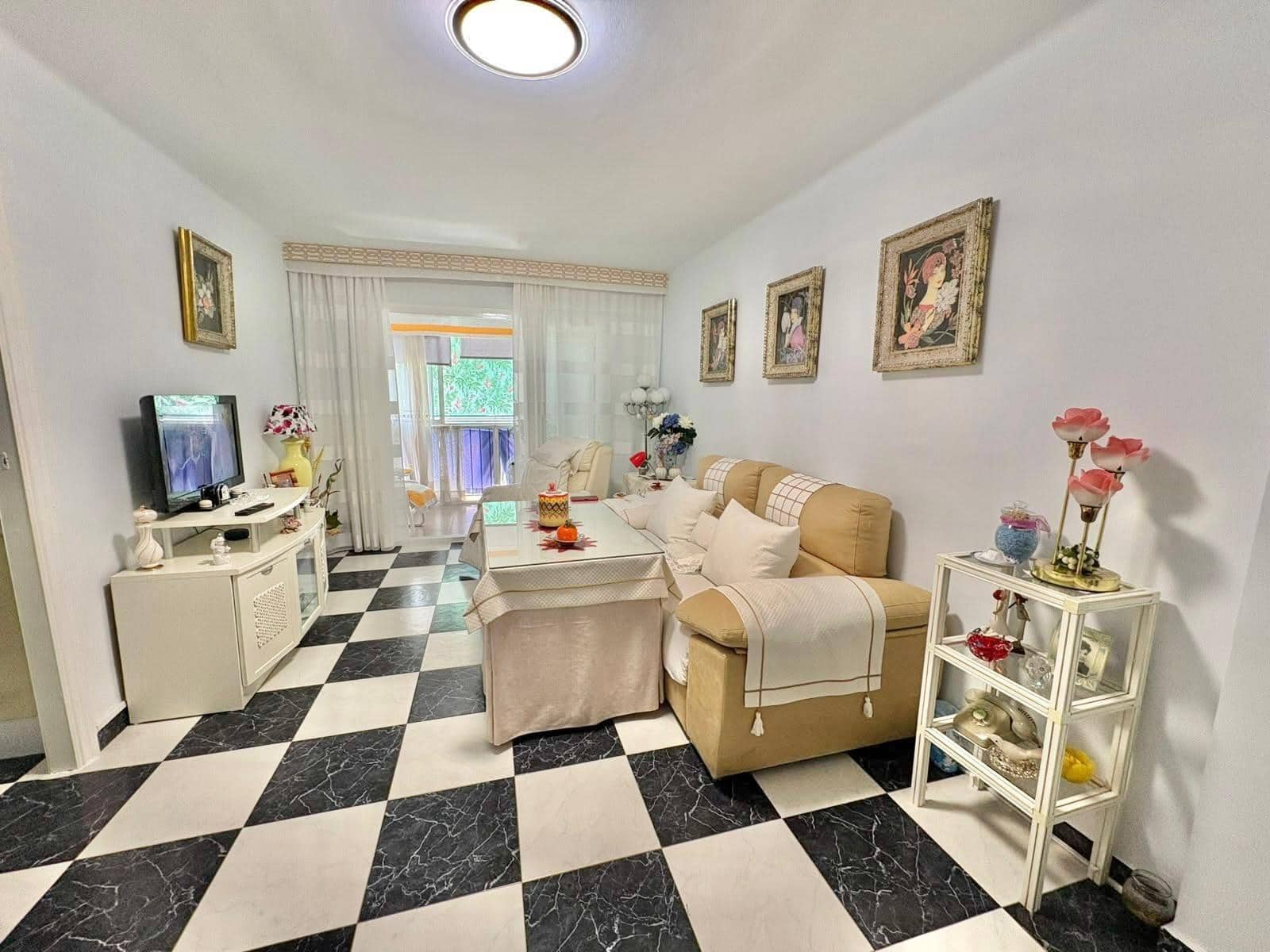 2 sovrum Lägenhet till salu i Velez-Malaga - 279 000 € (Ref: 10068064)