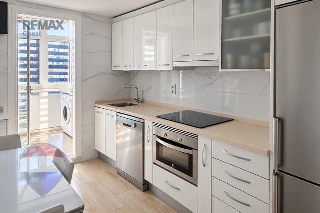 2 soveværelse Lejlighed til salg i Málaga by med garage - € 334.000 (Ref: 10086338)