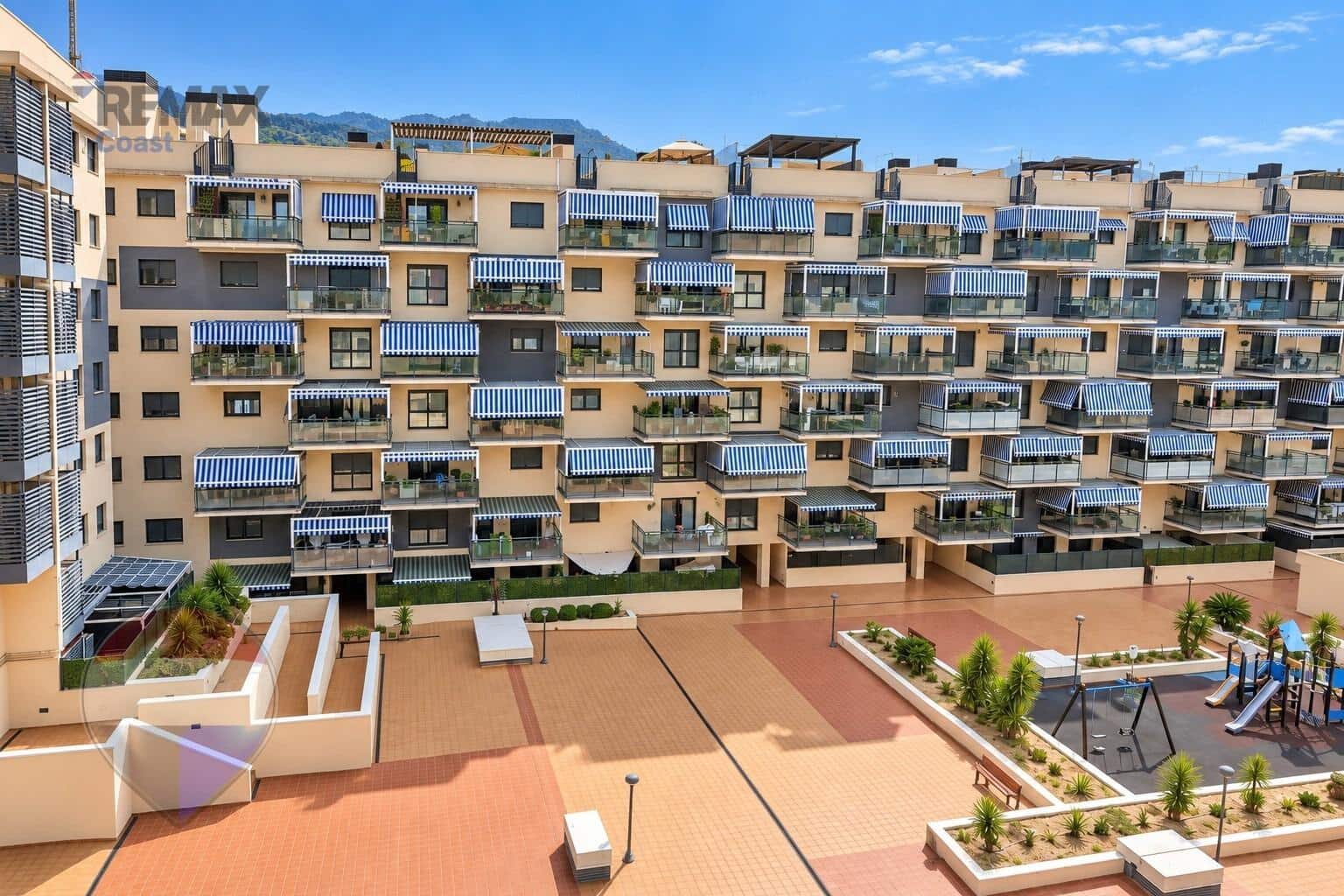2 soveværelse Lejlighed til salg i Malaga by med garage - € 334.000 (Ref: 10086338)