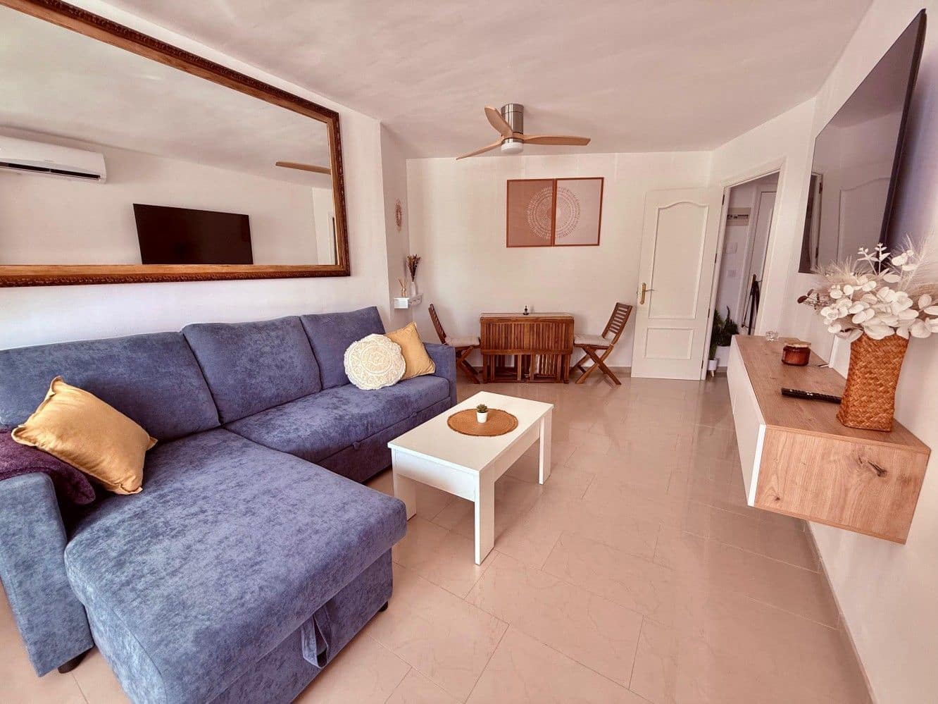 1 soveværelse Lejlighed til leje i Torrox med swimmingpool - € 800 (Ref: 10089601)
