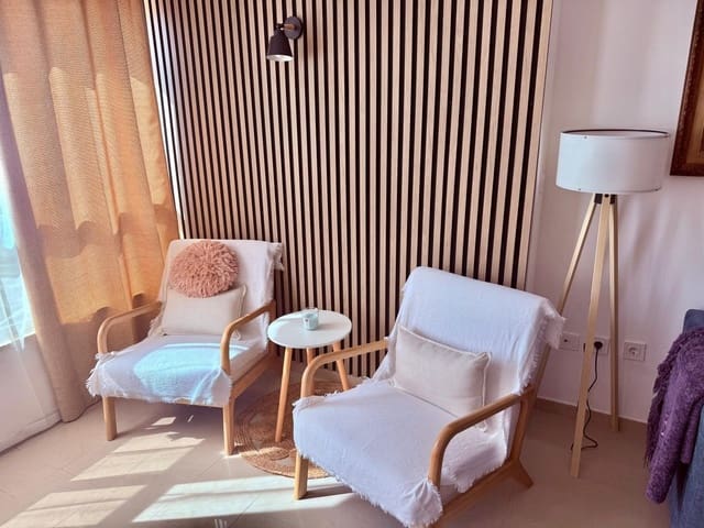 1 soveværelse Lejlighed til leje i Torrox med swimmingpool - € 800 (Ref: 10089601)