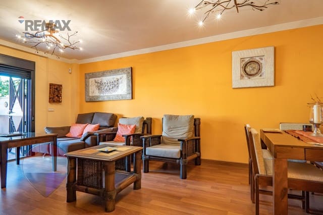 2 Zimmer Wohnung zu vermieten in Almayate, Vélez-Málaga mit Pool Garage - 1.000 € (Ref: 10109846)