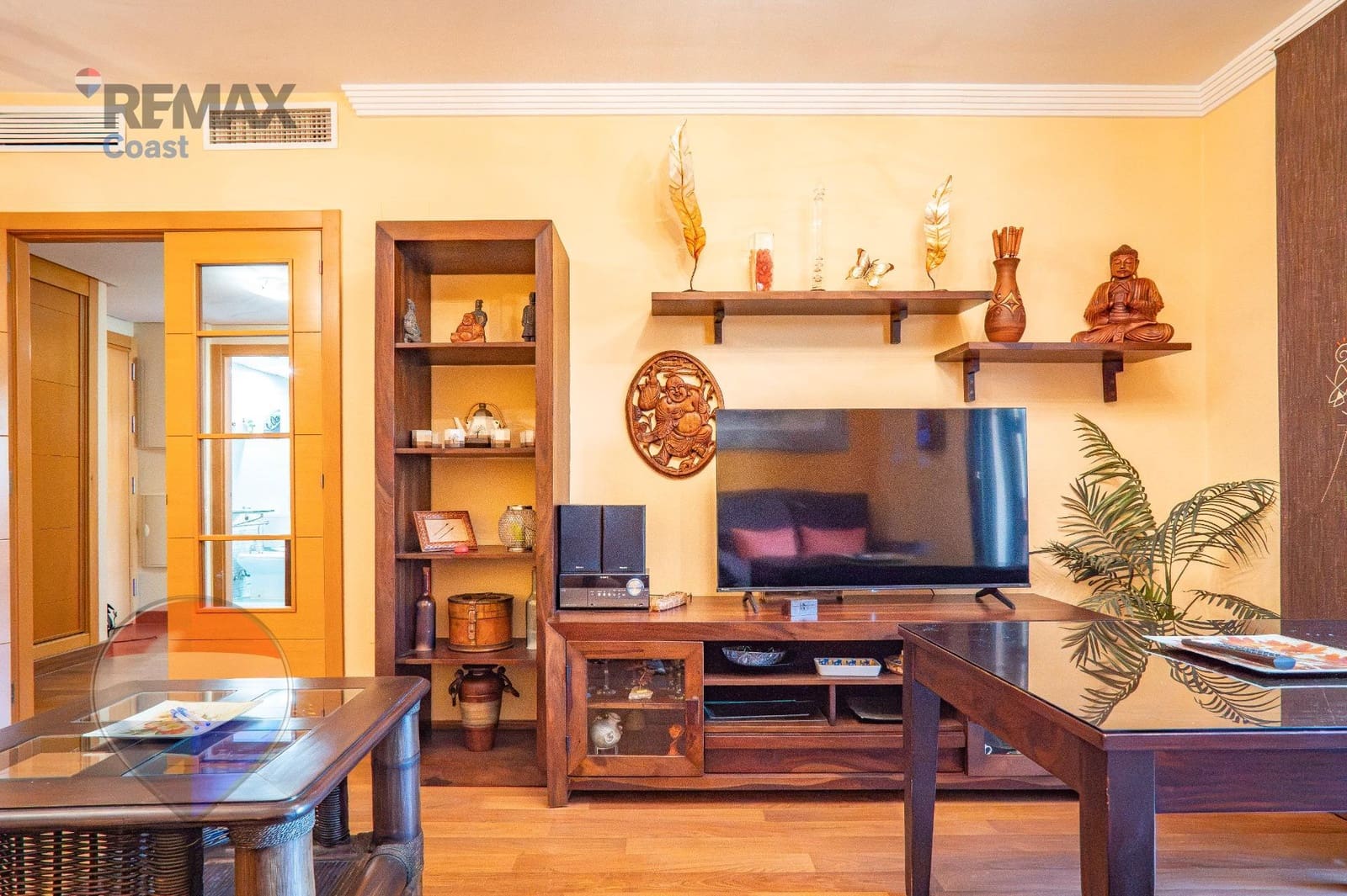 2 Zimmer Wohnung zu vermieten in Almayate mit Pool Garage - 1.000 € (Ref: 10109846)