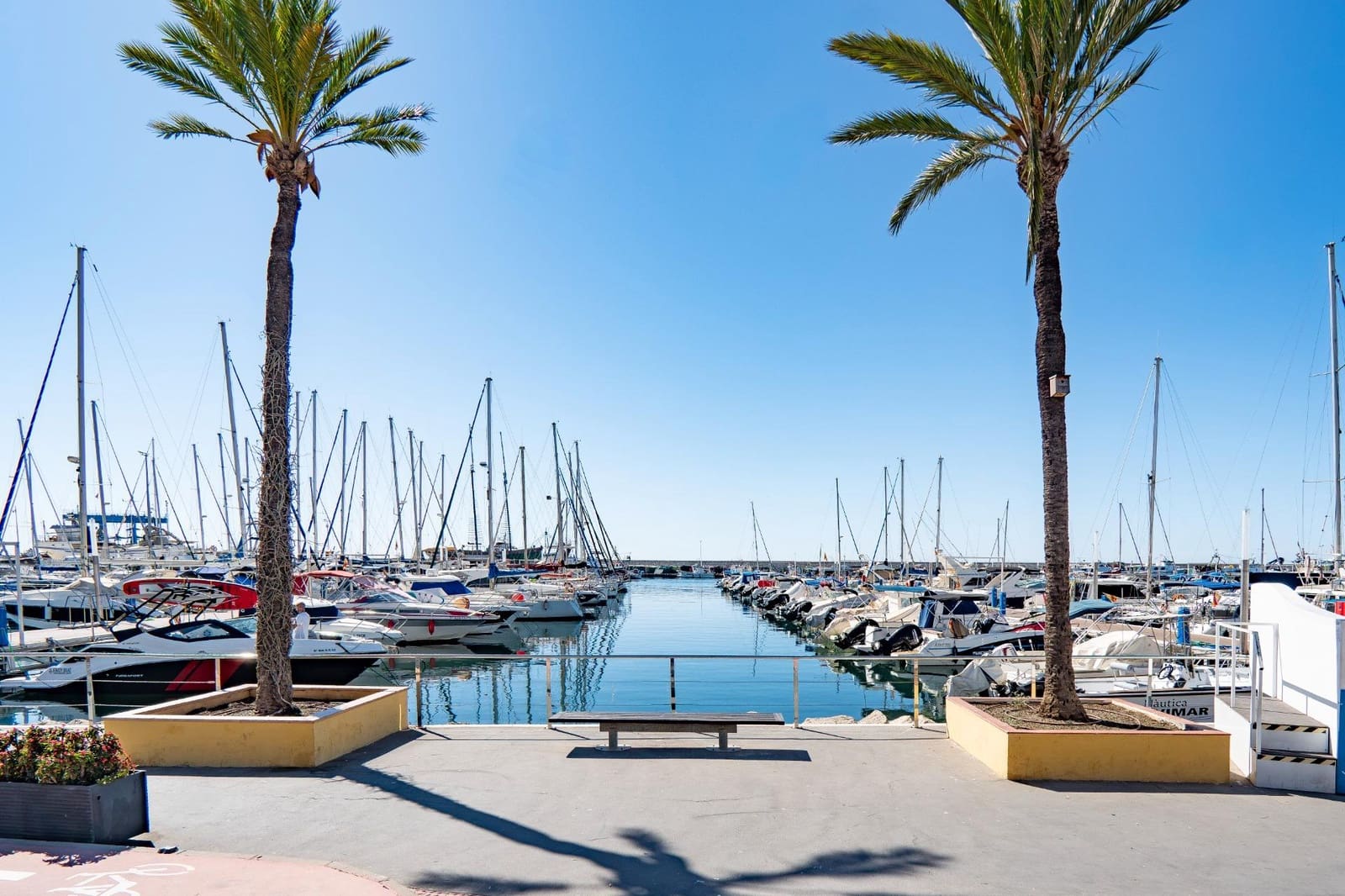 2 quarto Apartamento para venda em Caleta de Velez com garagem - 350 000 € (Ref: 10130050)