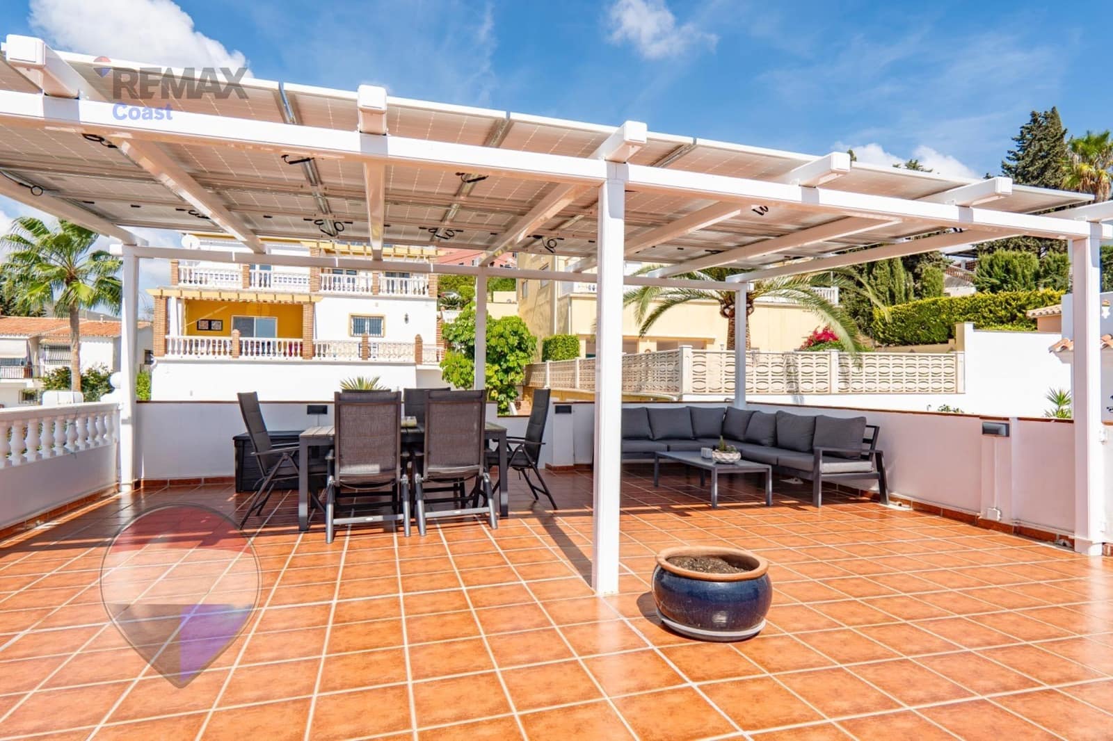 3 soveværelse Villa til salg i Benajarafe med swimmingpool garage - € 575.000 (Ref: 10136209)