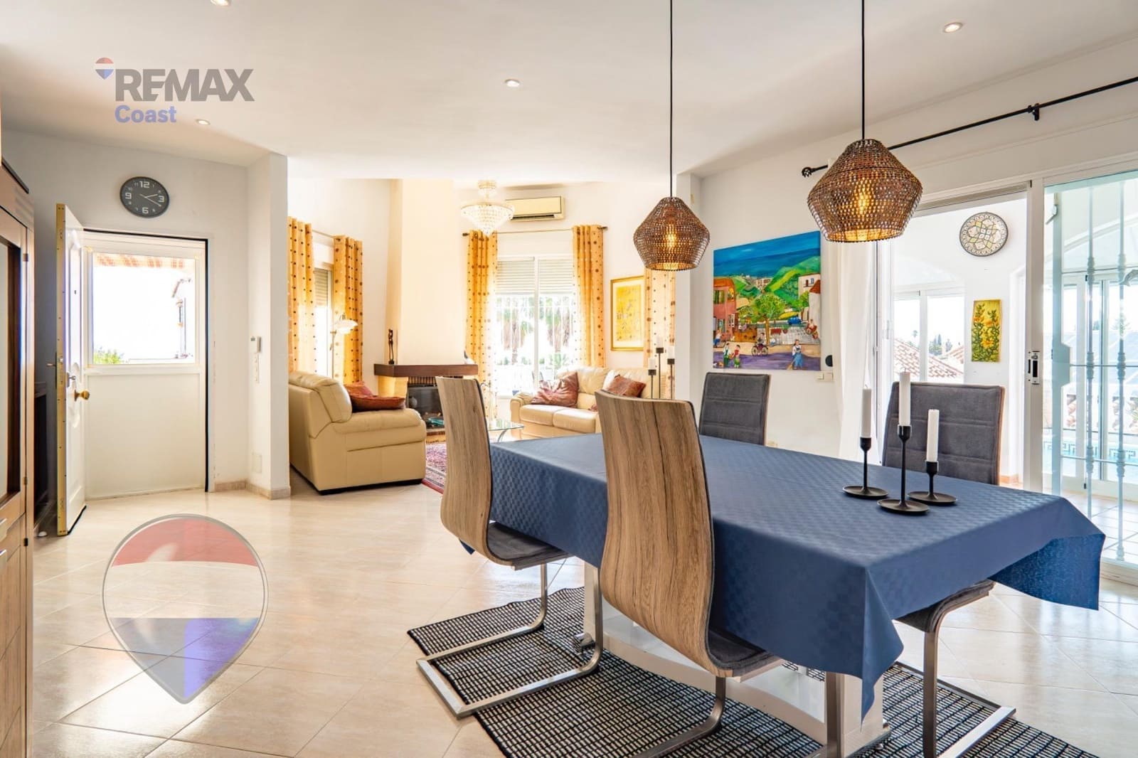 3 soveværelse Villa til salg i Benajarafe med swimmingpool garage - € 575.000 (Ref: 10136209)
