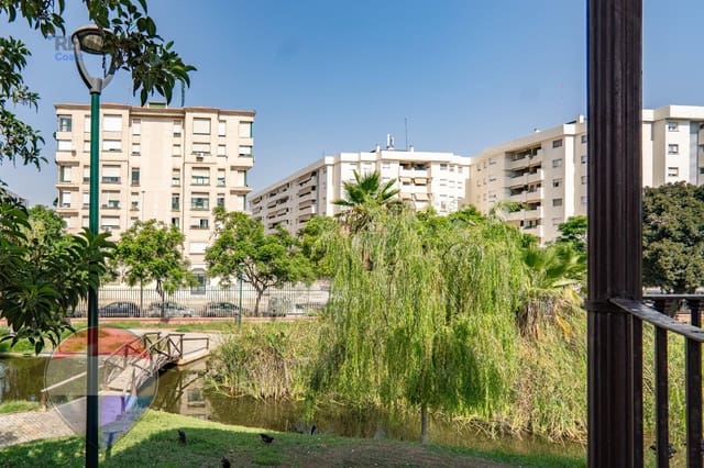 Piso de 4 habitaciones en Málaga ciudad en venta con garaje - 750.000 € (Ref: 10151459)