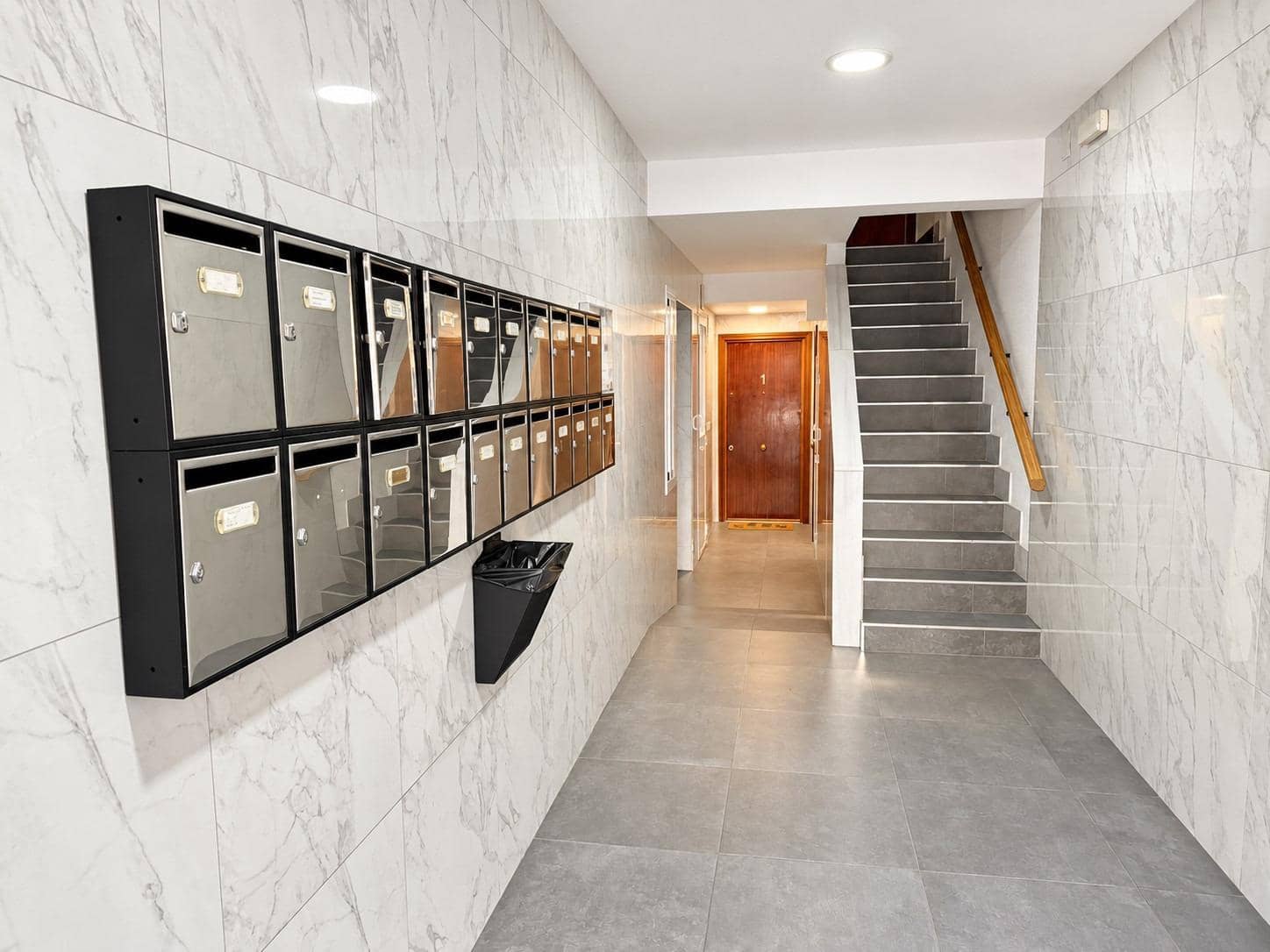 2 soveværelse Lejlighed til salg i Madrid by - € 205.000 (Ref: 10157812)